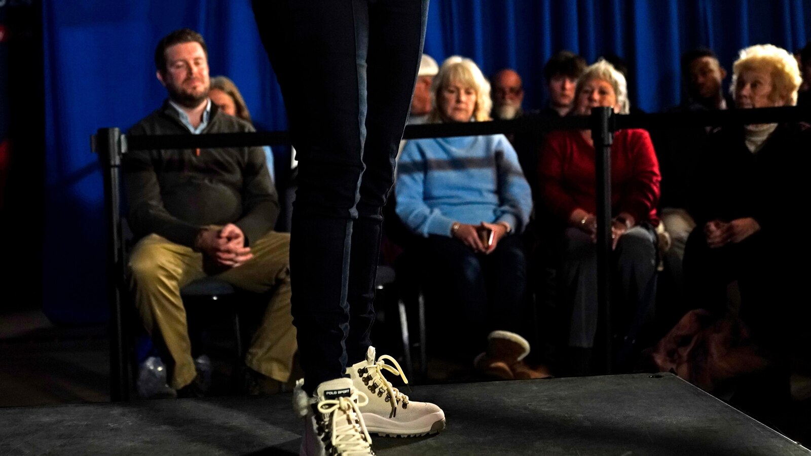 "Trump and South Carolina Leaders Unite in New Hampshire for 2024 Campaign Kickoff"