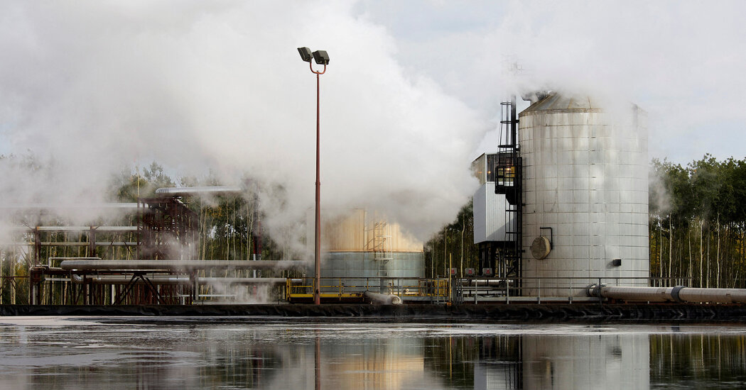 Canada's Emission Caps Spark Tension with Alberta Over Oil and Gas Limits