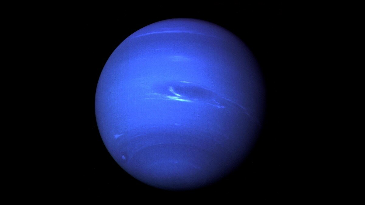 "Amateur Astronomers Join New Horizons in Capturing Uranus and Neptune"