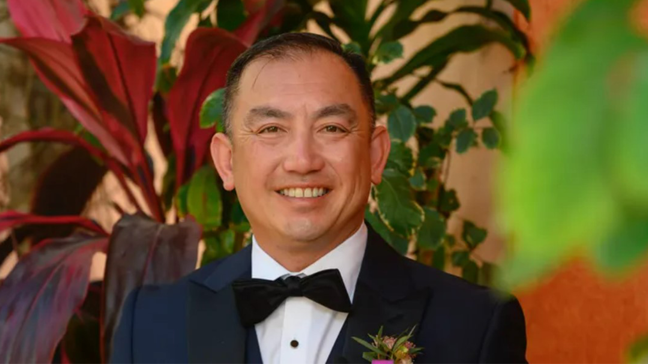 Honeymoon tragedy in Hawaii: Man drowns and belongings stolen during rescue efforts.