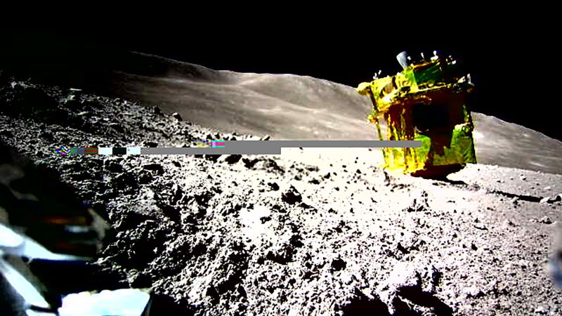 "Insights into Japan's Upside-Down Moon Landing and Lunar Surface Struggles"