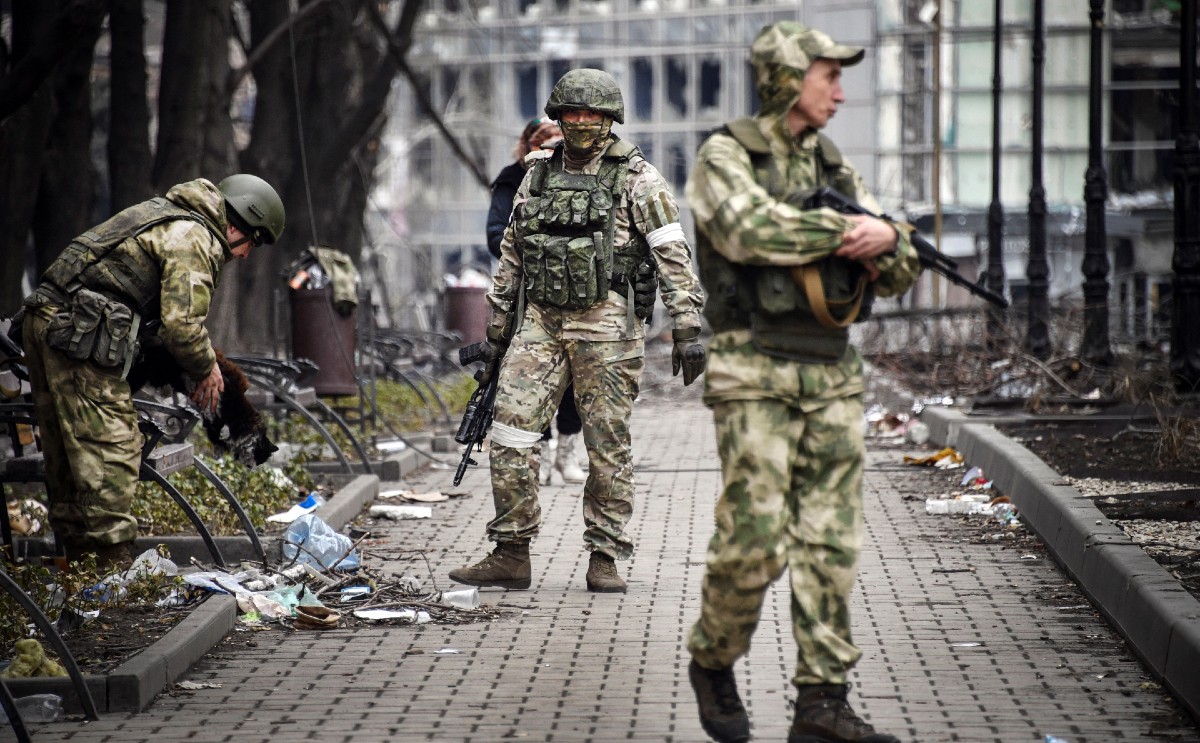 Russian Airborne Troops Take Center Stage Amid Ukraine Tensions