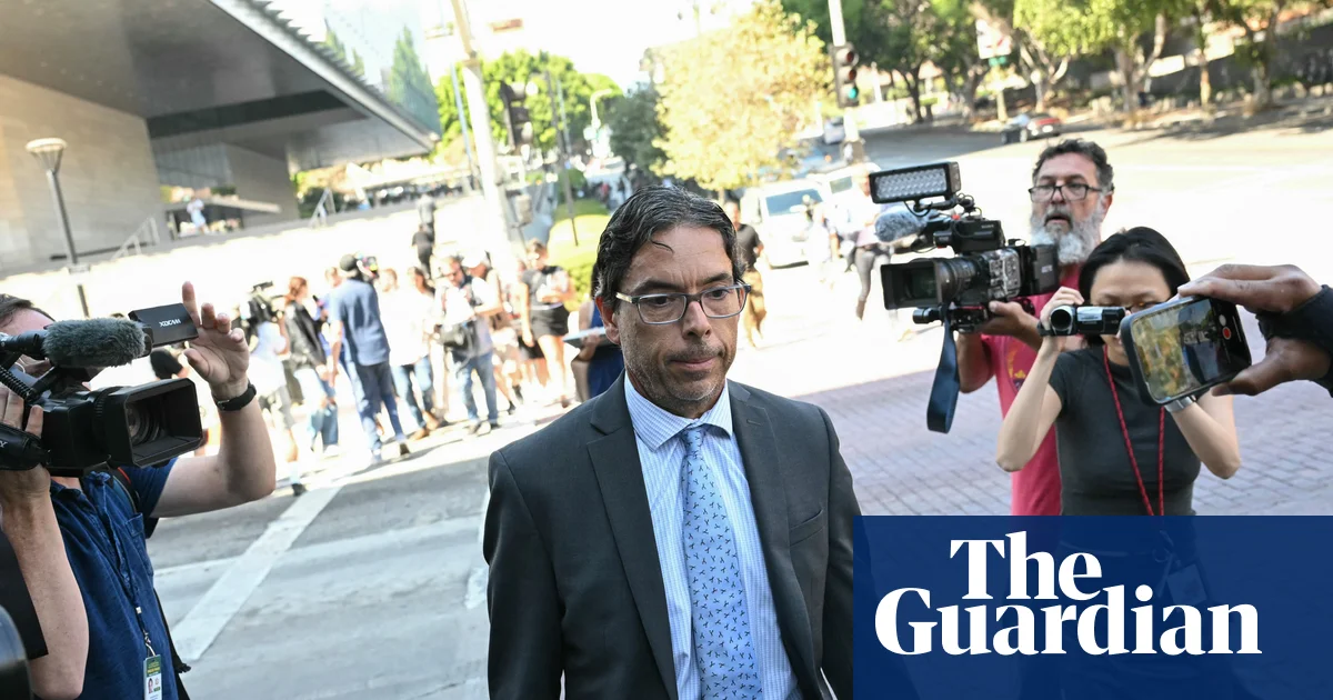 Featured image for Doctor involved in Matthew Perry's ketamine case receives home confinement