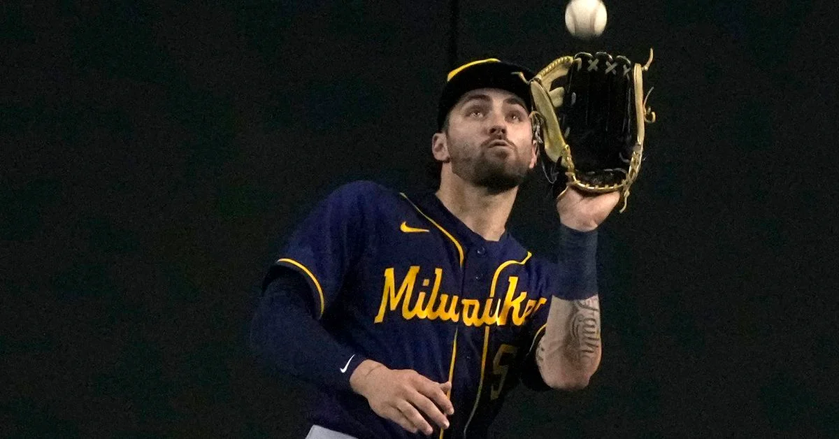 Garrett Mitchell's Shoulder Injury Leaves Brewers' Win in Question.