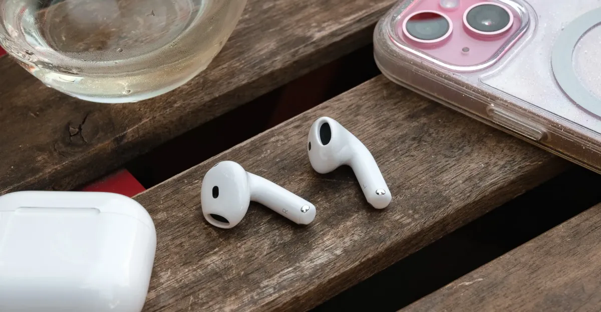 Featured image for AirPods to Gain Camera Controls, Sleep Detection, and New Gestures in Upcoming Update