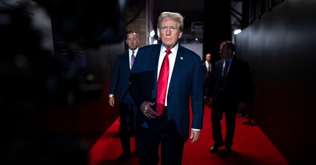 Trump Demands Taiwan Pay More for U.S. Defense, TSMC Shares Drop