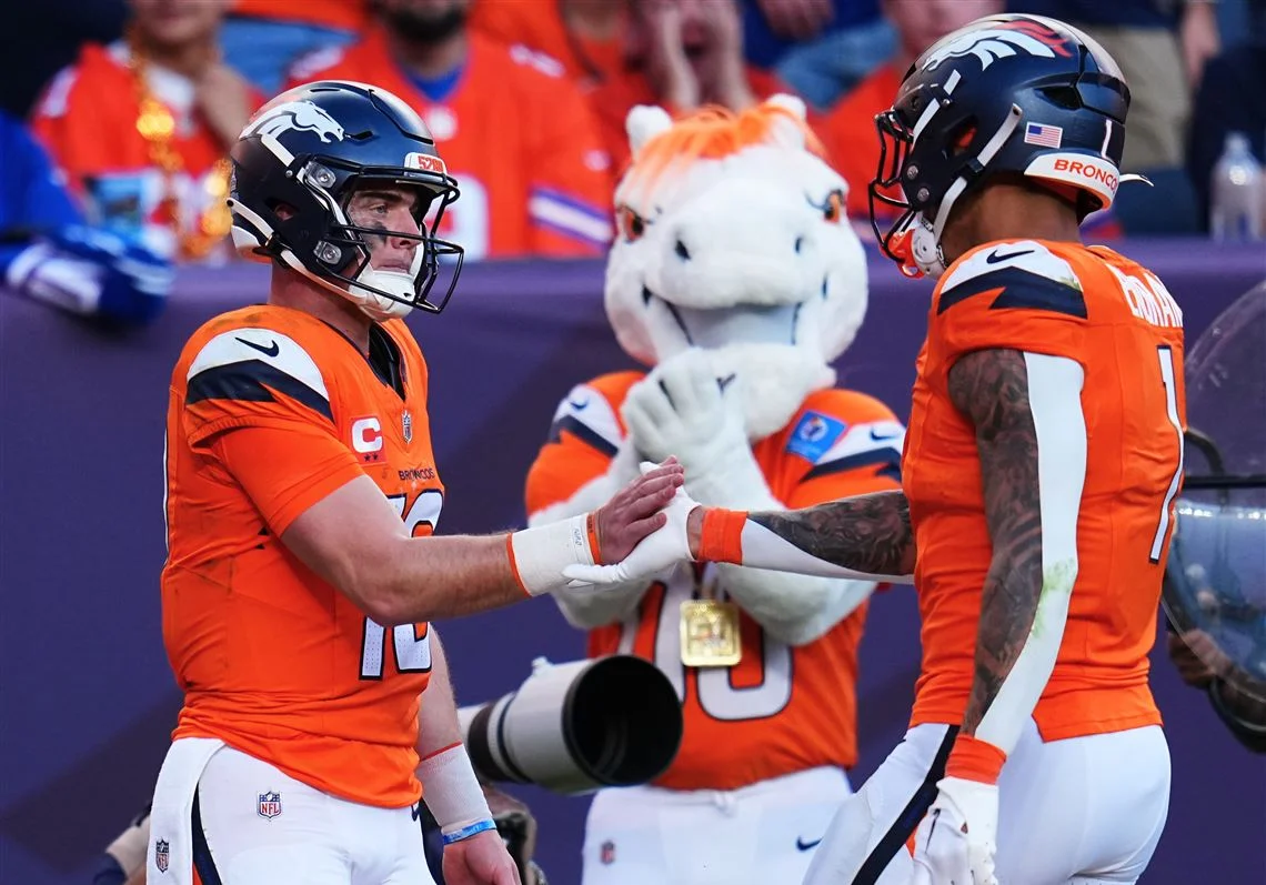 NFL Week 8 Predictions, Buzz, and Best Bets