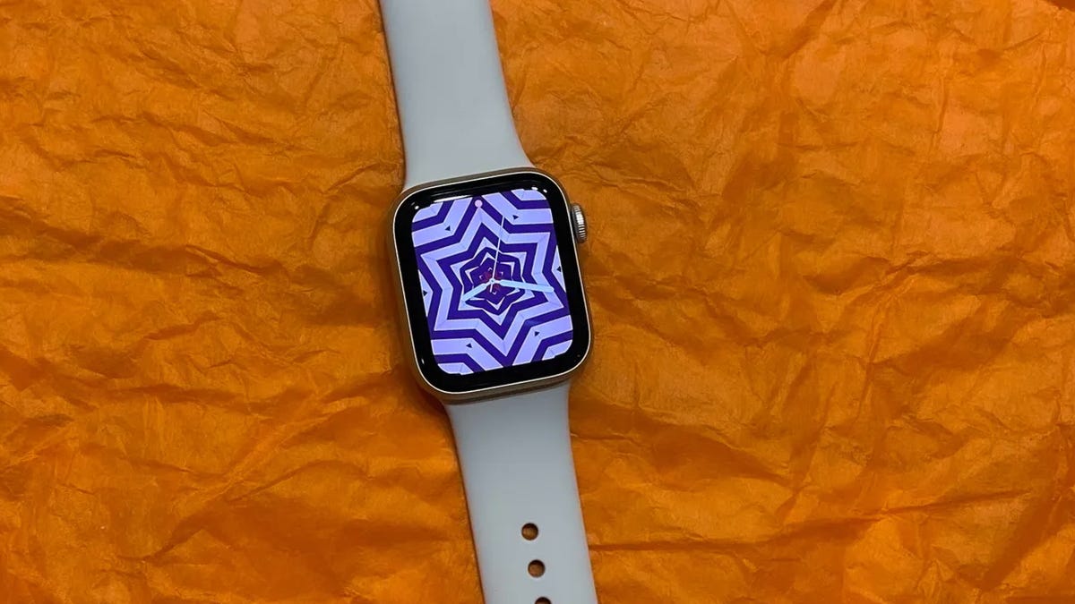 Featured image for The Side Button Change in WatchOS 10: A Near Ruin for Apple Watch