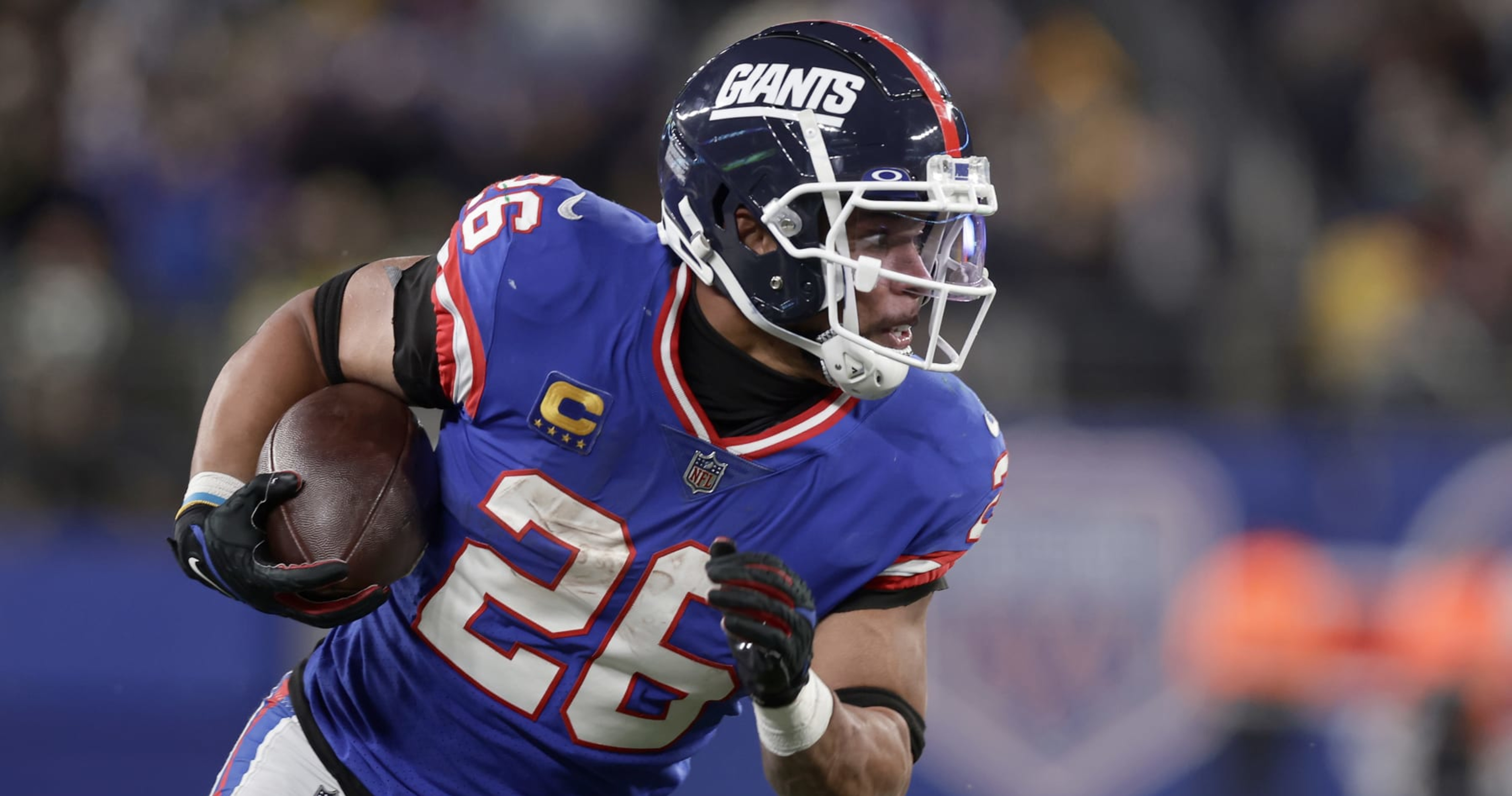 "2024 NFL Free Agency: Predicting Landing Spots for Notable RBs"