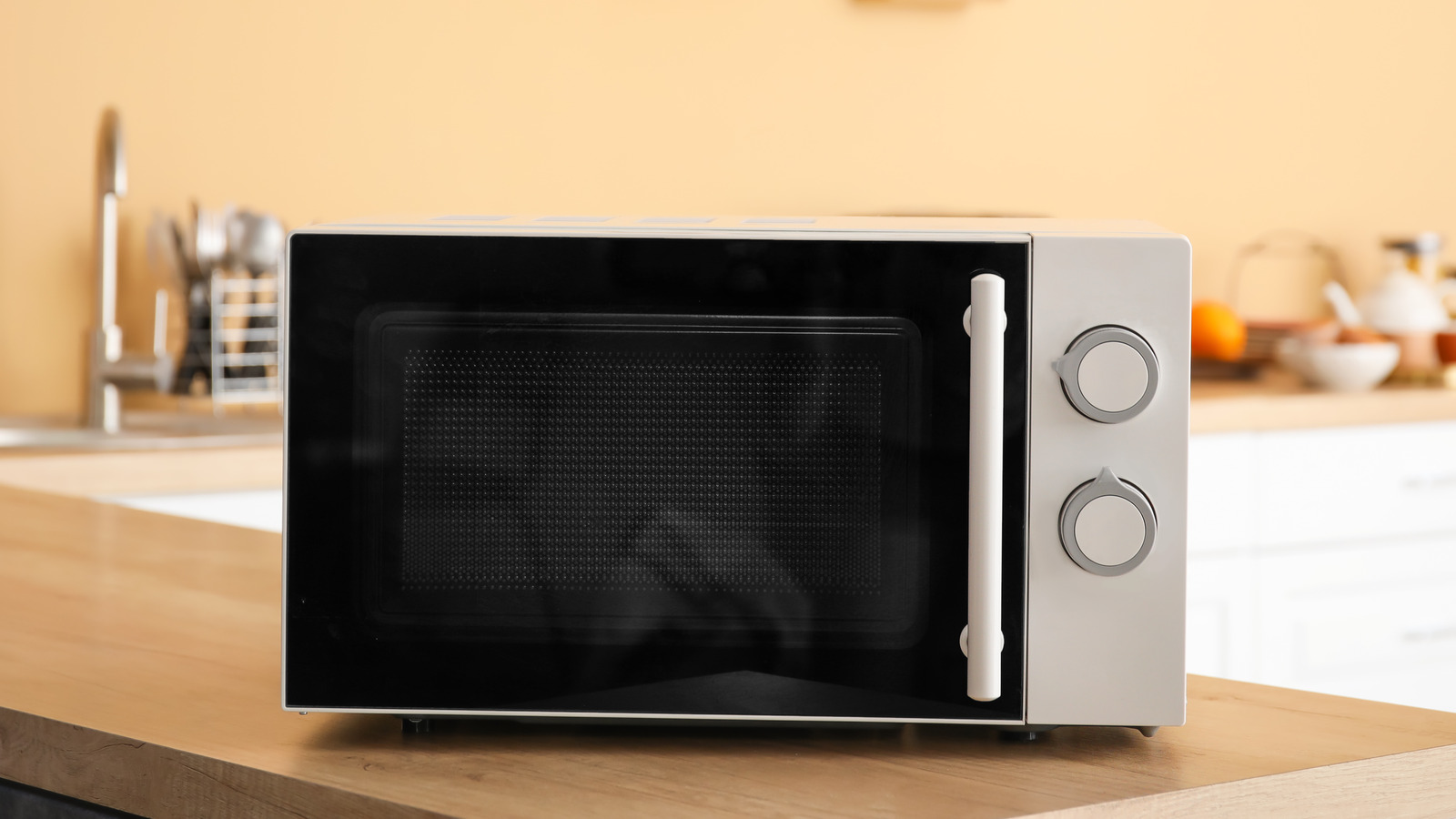 "Double-Decker Microwaving: The Shot Glass Hack"