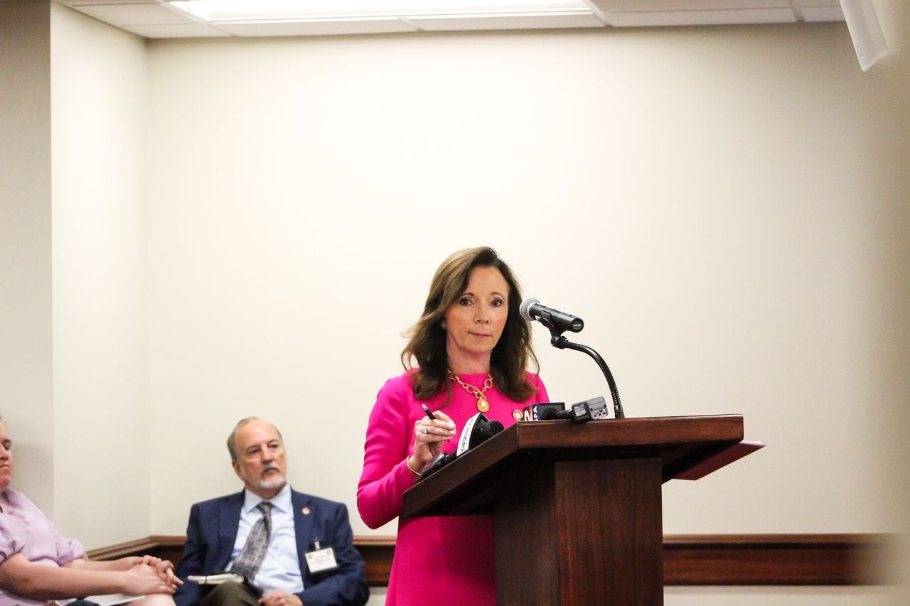 Featured image for Alabama Republicans Face Backlash Over IVF Ruling