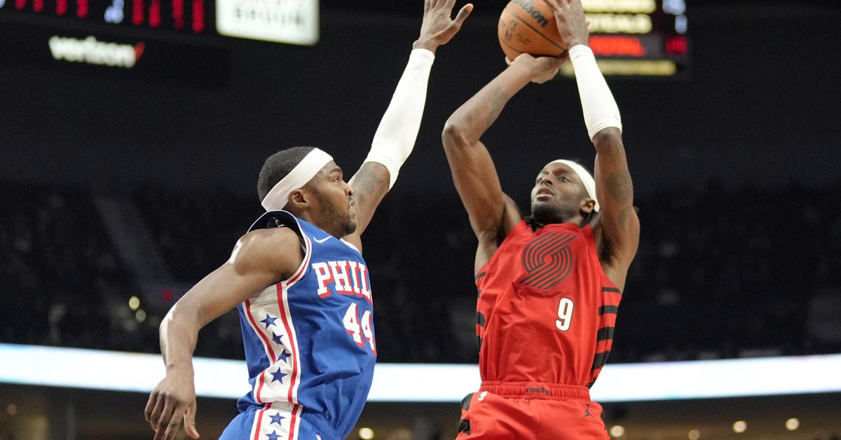 Featured image for "Blazers Dominate Sixers in Absence of Stars: A 130-104 Blowout Win"