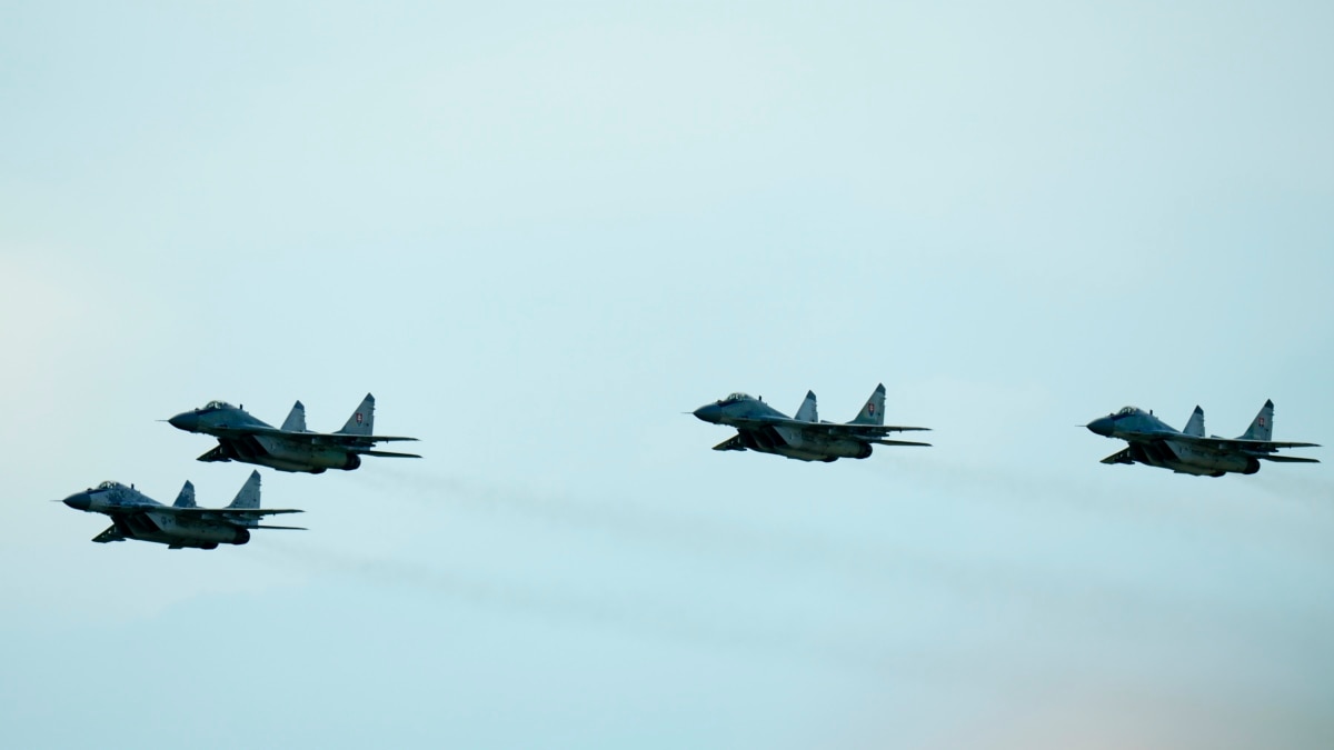 Ukraine's Spring Counteroffensive Hinges on Advanced Jet Acquisition.