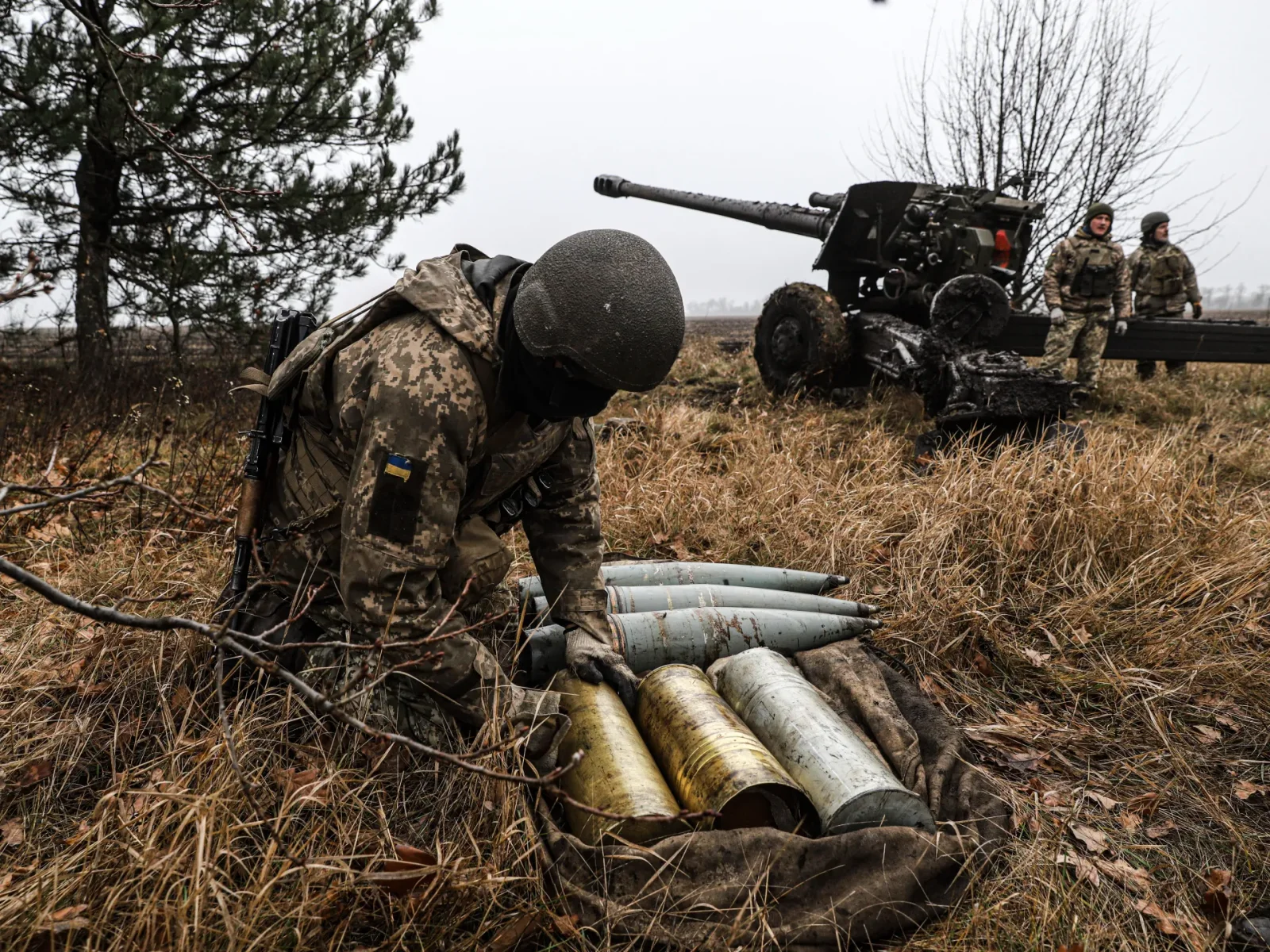 EU Provides Ukraine with Ammunition Support Against Russian Aggression.