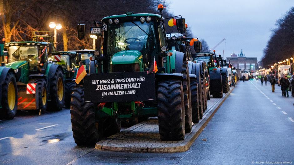 Featured image for "Tractor Protests Grip Germany: Farmers Rally Against Government Policies"