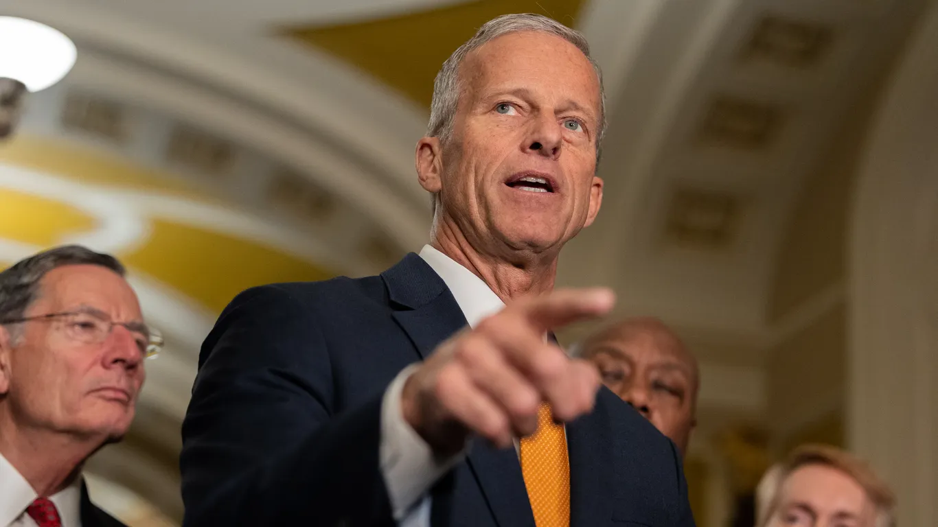 Featured image for Senators Show Cautious Hope as Shutdown Talks Continue