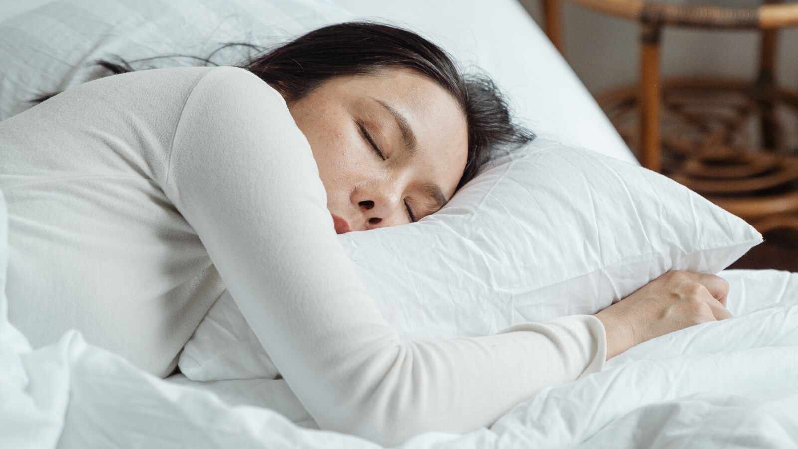 Featured image for Revolutionary Sleep-Wake Therapy Gives Hope to Depressed Teens