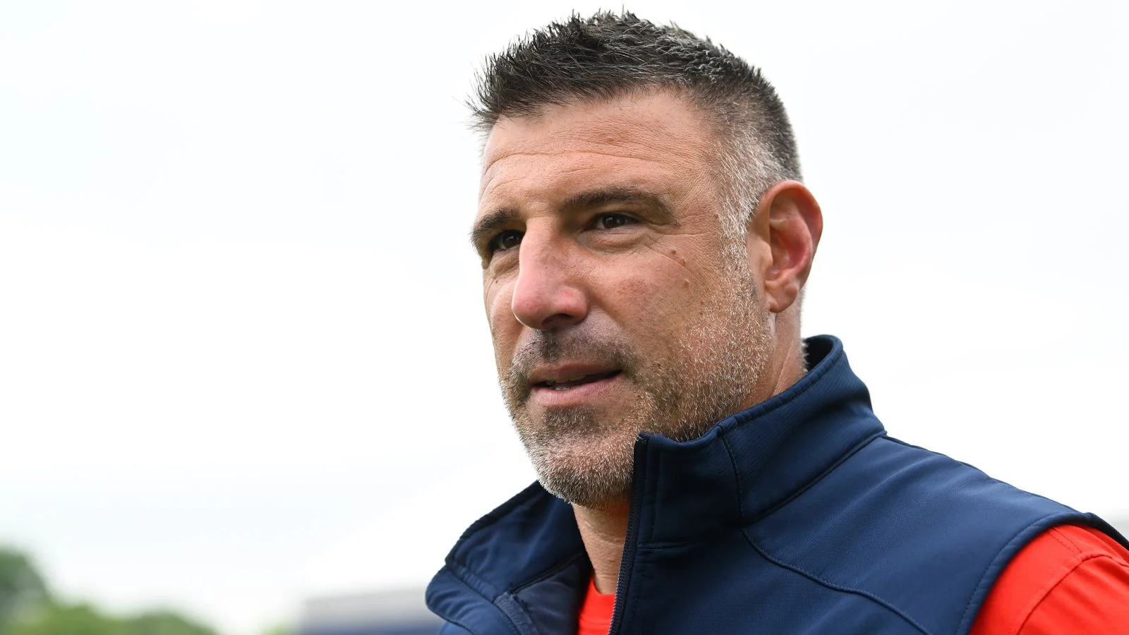 Mike Vrabel Sets the Tone for Patriots Training Camp