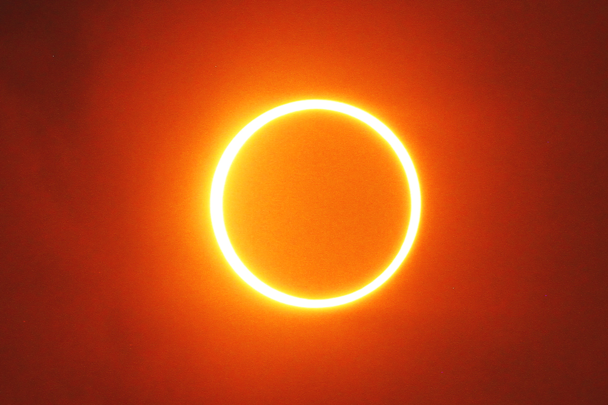 "Prime Viewing Conditions for 2023's Annular Solar Eclipse: Live Updates and Eye Safety Tips"