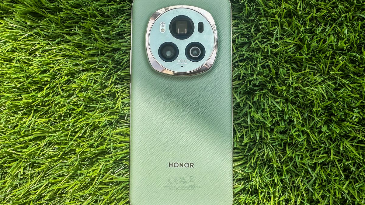 Featured image for "Unveiling the Revolutionary Honor Magic 6 Pro: A Game-Changer in Smartphone Technology"