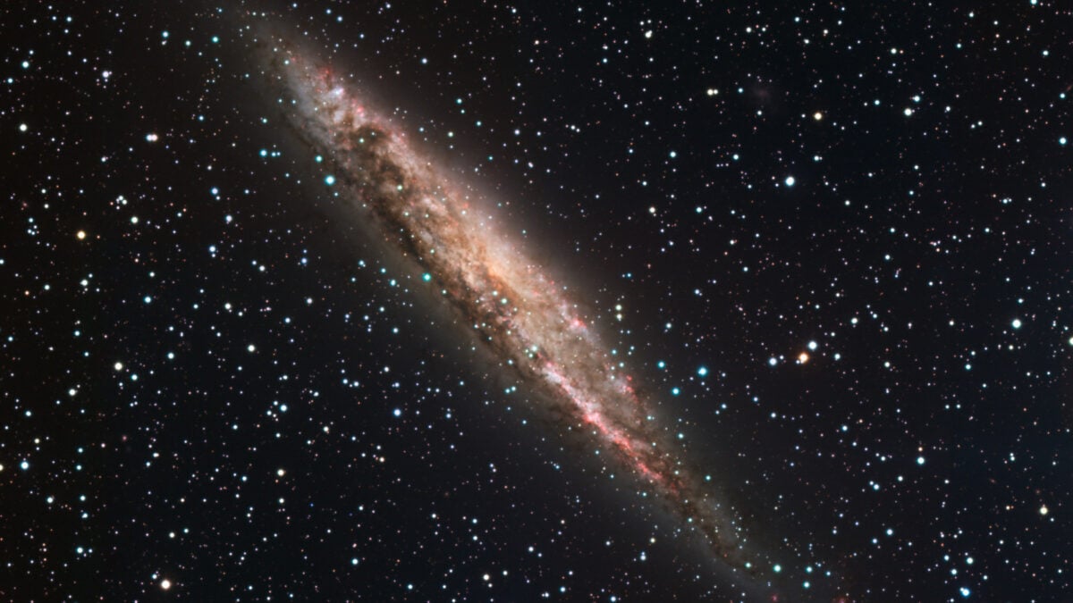 Featured image for Scientists Discover Mysterious 'Punctum' Space Object Defying Classification