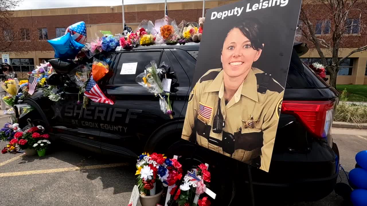 Criminal history of suspect in killing of Wisconsin deputy.