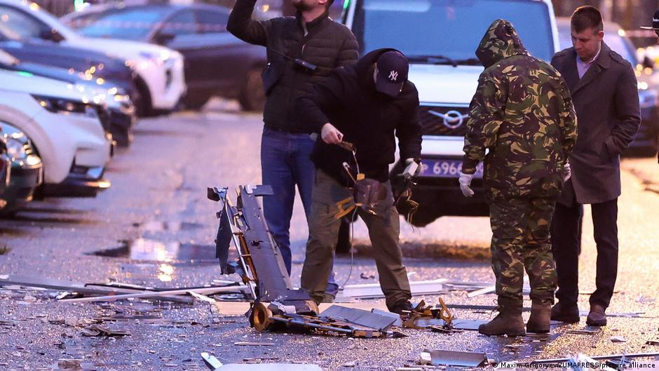 Featured image for Russia intercepts Ukrainian drone attacks amid power outages near Moscow