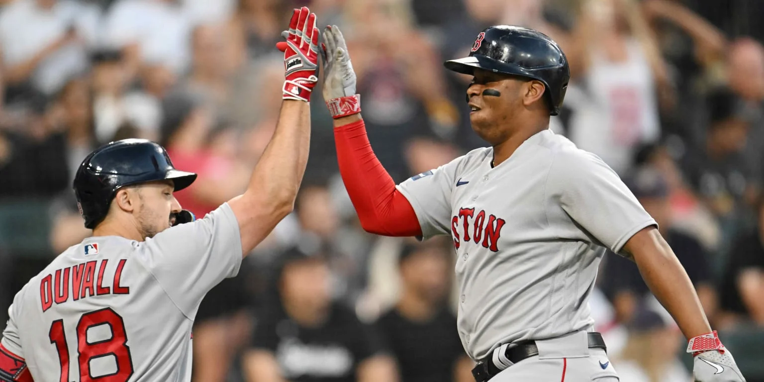Red Sox's Devers homers in 3-1 win over White Sox
