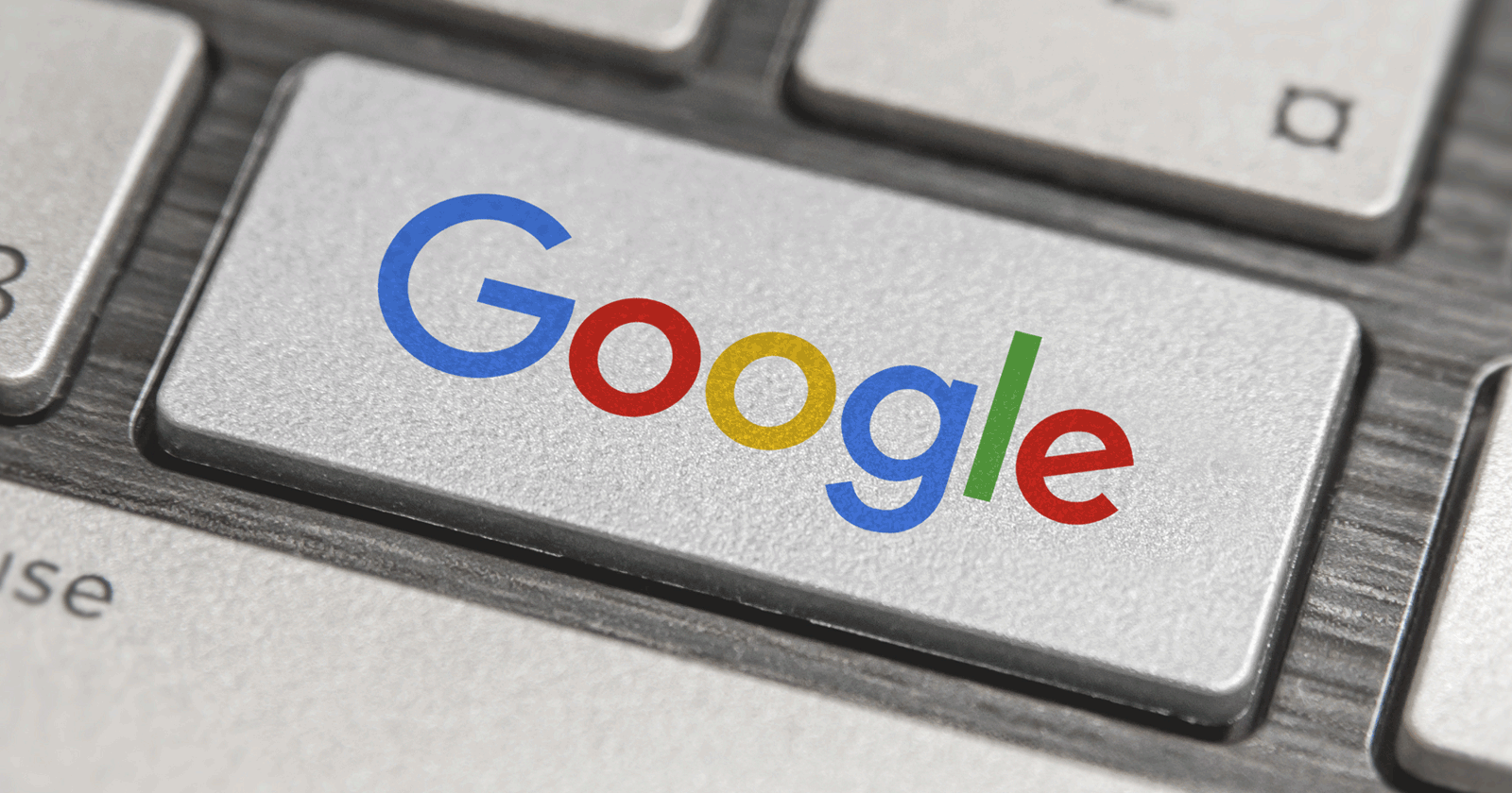 Featured image for "Google's Gemini: Privacy Concerns and AI Showdown"