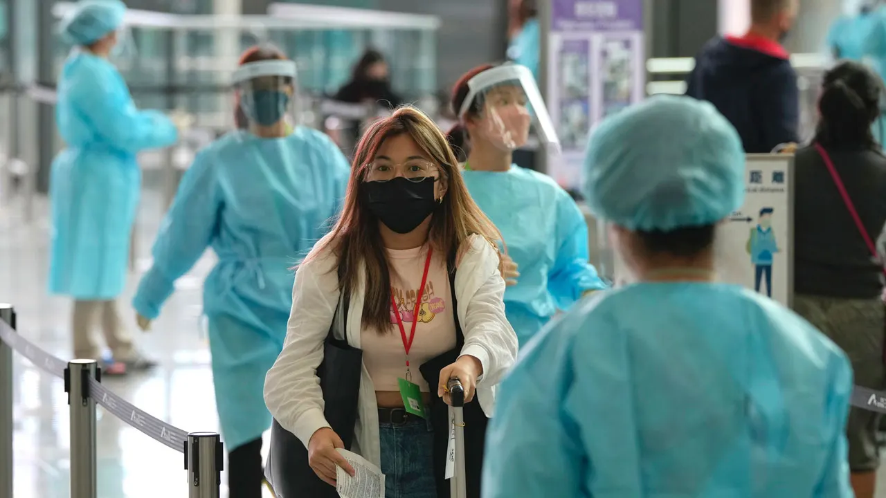 Featured image for "Scientists Develop Rapid COVID Air Monitor for Indoor Settings, Detects Virus in 5 Minutes"