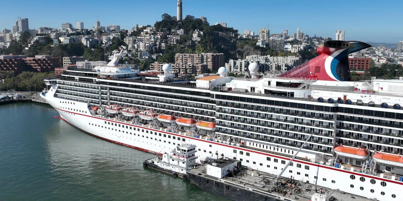 Tech and geopolitical concerns drag down stock indexes.