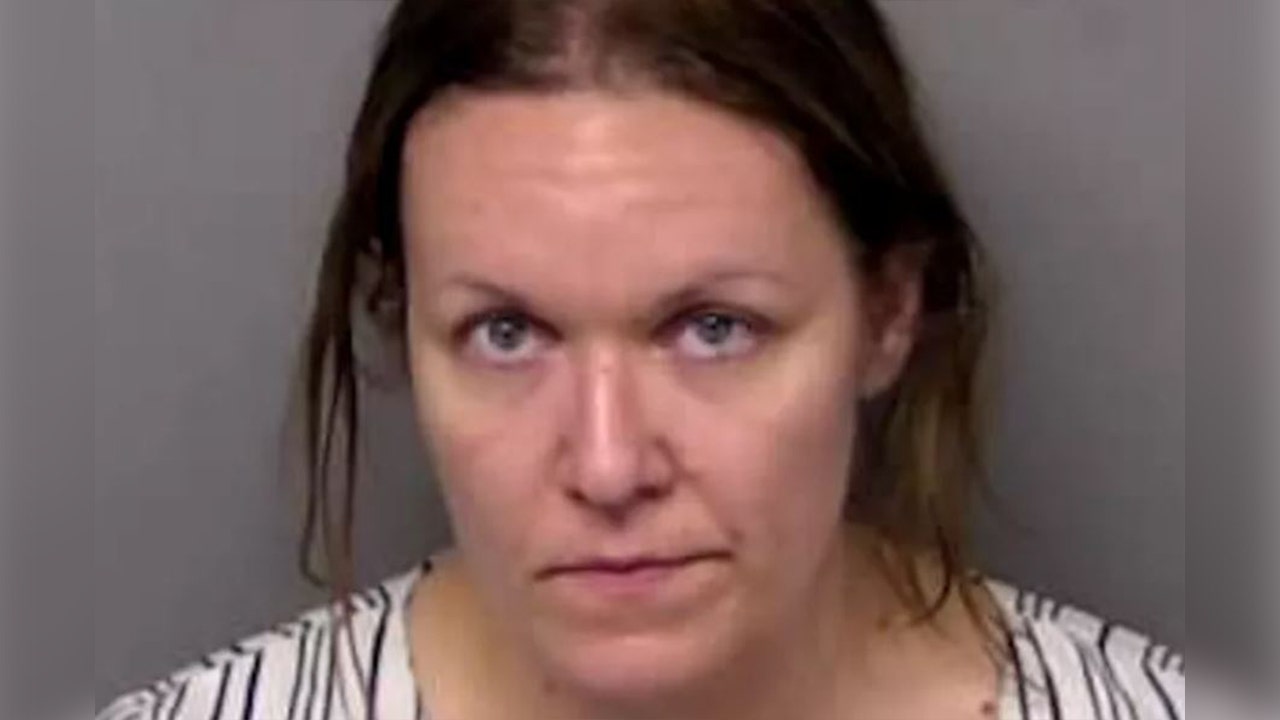 Missouri Art Teacher Charged with Attempted Murder for Poisoning Husband's Smoothie