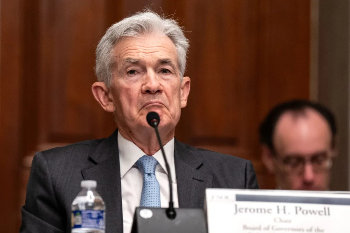"Persistent Inflation Forces Fed to Hold Off on Rate Cuts"