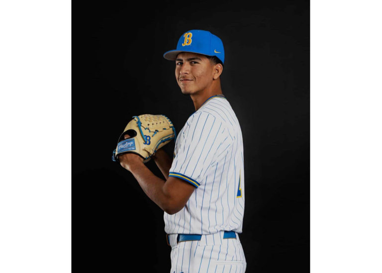 Featured image for Angel Cervantes, Pirates' 2nd-round pick, commits to UCLA over MLB contract
