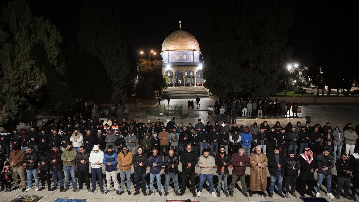 Tensions Rise as Ramadan Begins: Israel and Jordan Clash Over Temple Mount Restrictions