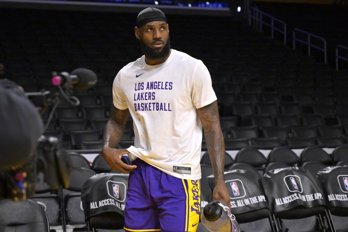 "Enes Freedom Continues Criticism as LeBron James Hits 40K Career Points Milestone"