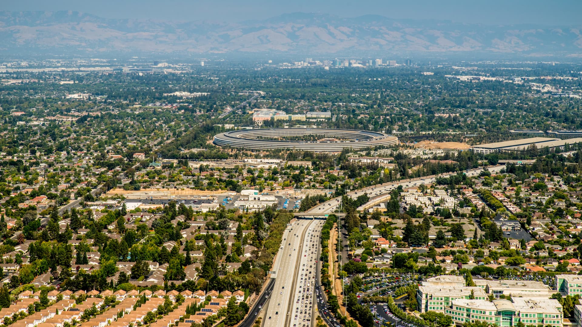 Featured image for "Top U.S. Cities Where Renters' Incomes Stretch the Furthest, Including Millionaire Hotspots"