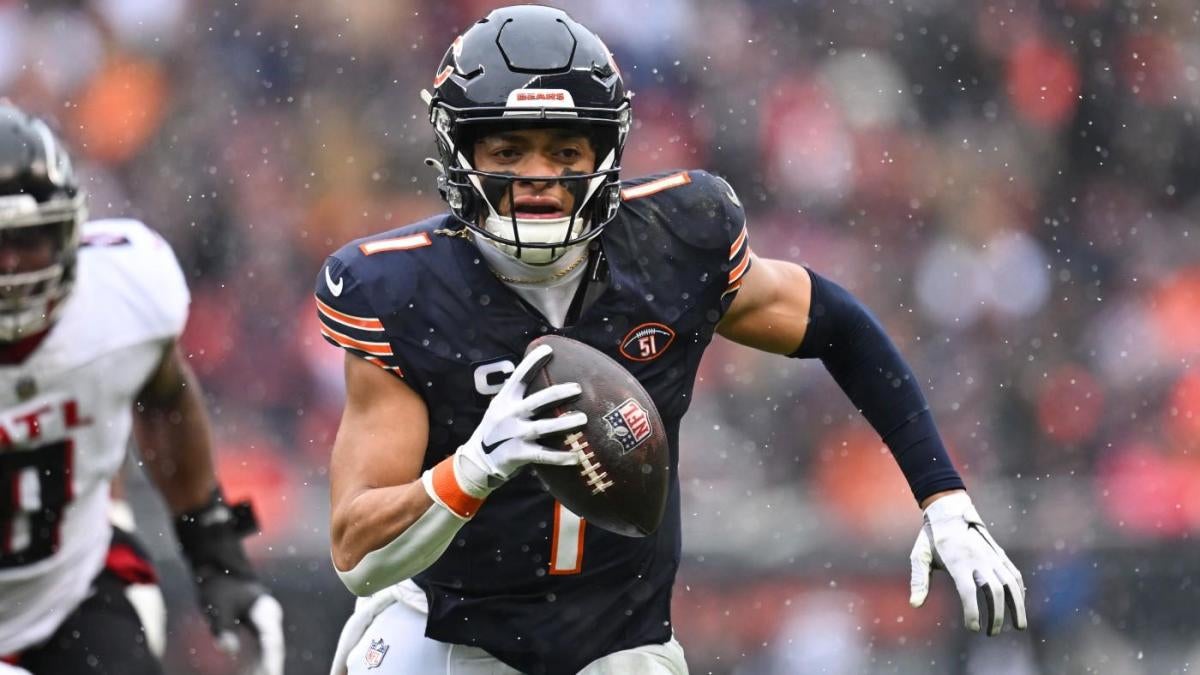 Featured image for "Bears Navigate Quarterback Puzzle, Explore Trades for Top 2024 Draft Pick"