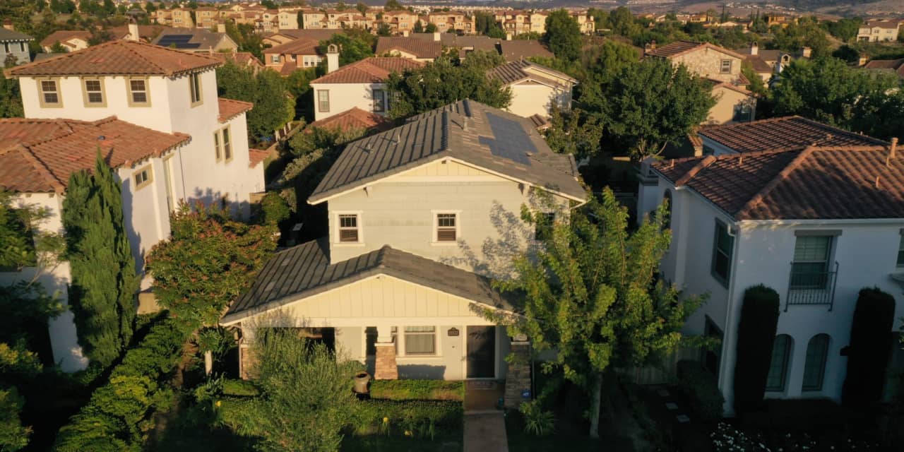 Featured image for Lennar's Earnings: A Litmus Test for Strong Housing Demand