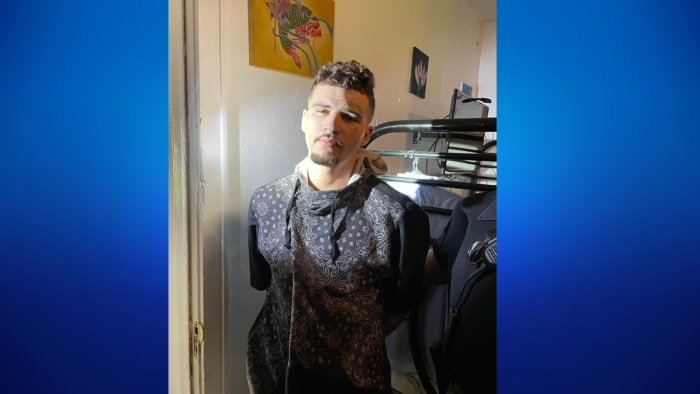 Featured image for Escaped Texas Inmate Captured After Hourslong Manhunt.