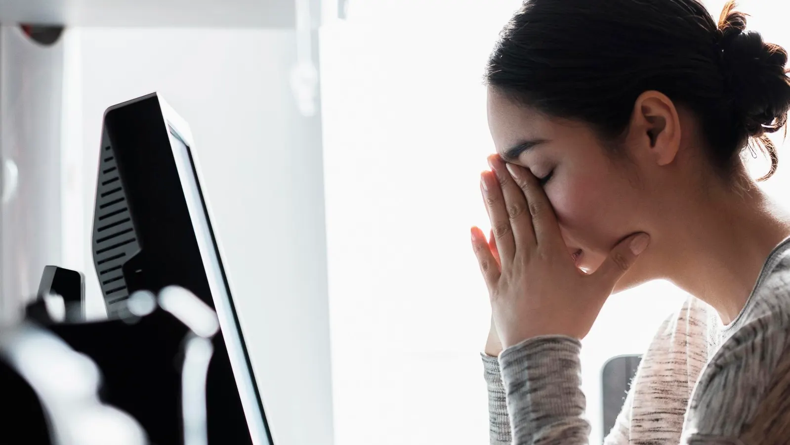 Featured image for Microsoft's Latest Windows Update Causes Critical System and Hardware Issues