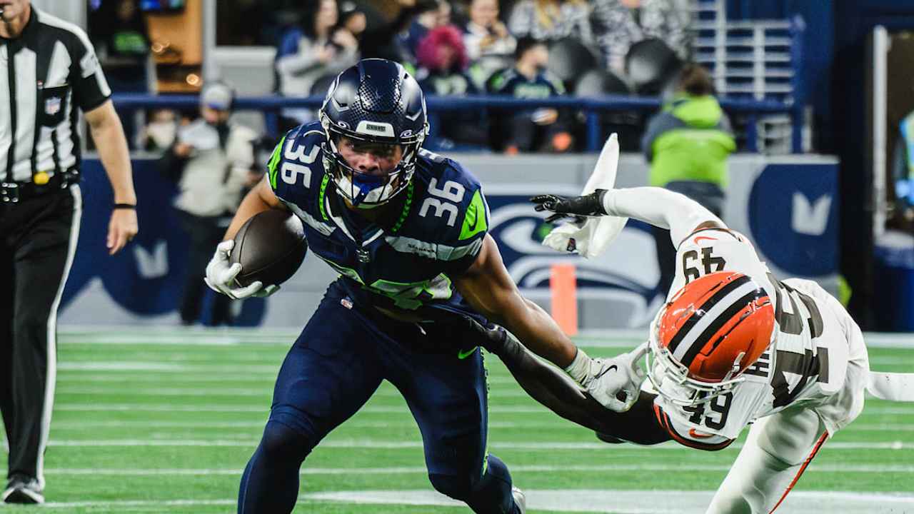 Featured image for Seahawks Elevate Holani & Zentner, Rule Out Walker for Cardinals Clash