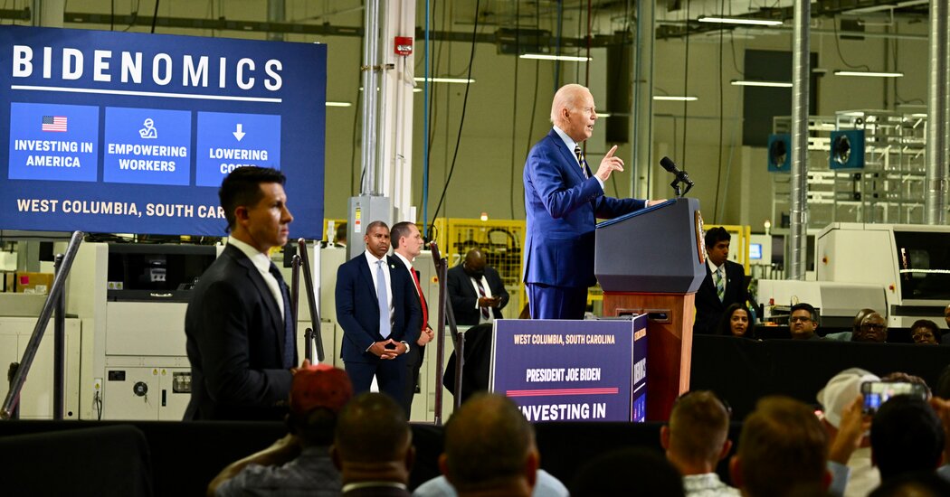 Featured image for Biden's Agenda Unites Voters and Fuels Investment Boom