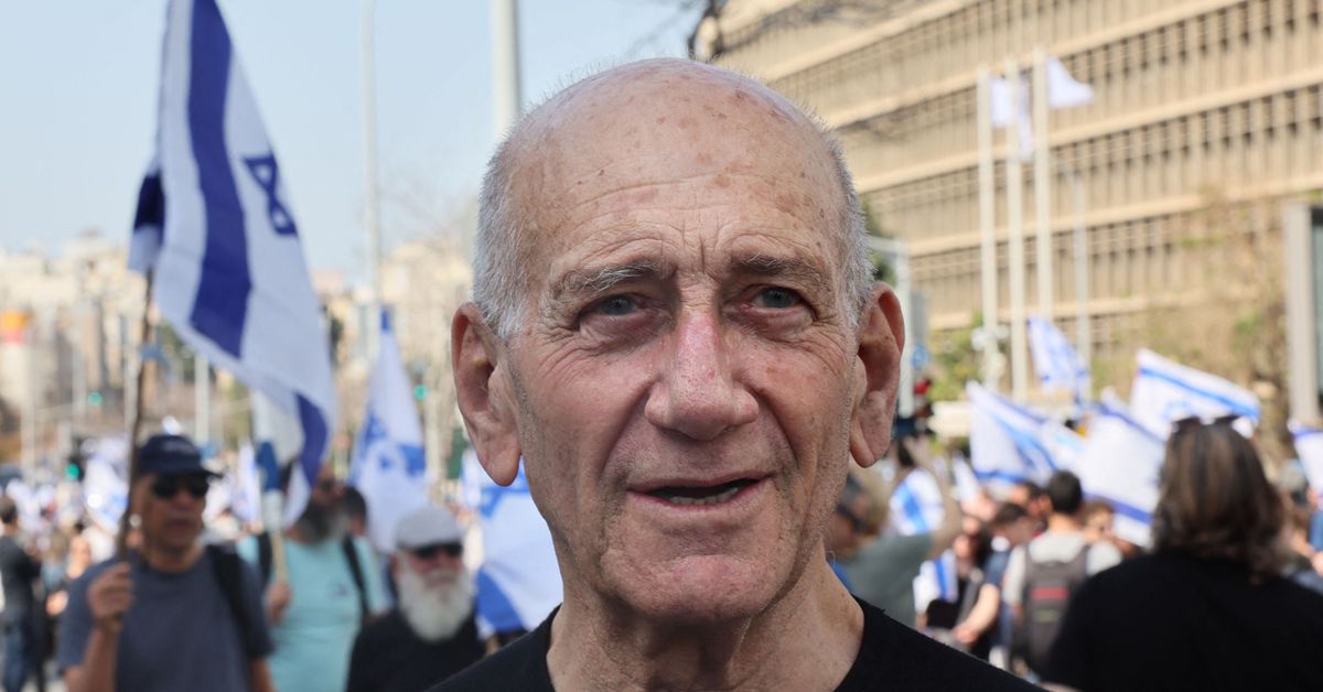 Former Israeli Prime Minister Urges Protests Against Netanyahu's Government.