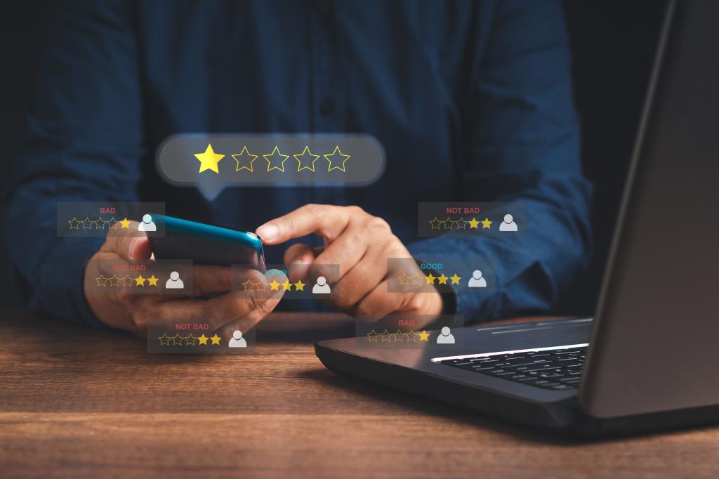 Featured image for Fighting Back Against Anonymous Bad Reviews from Staffers.