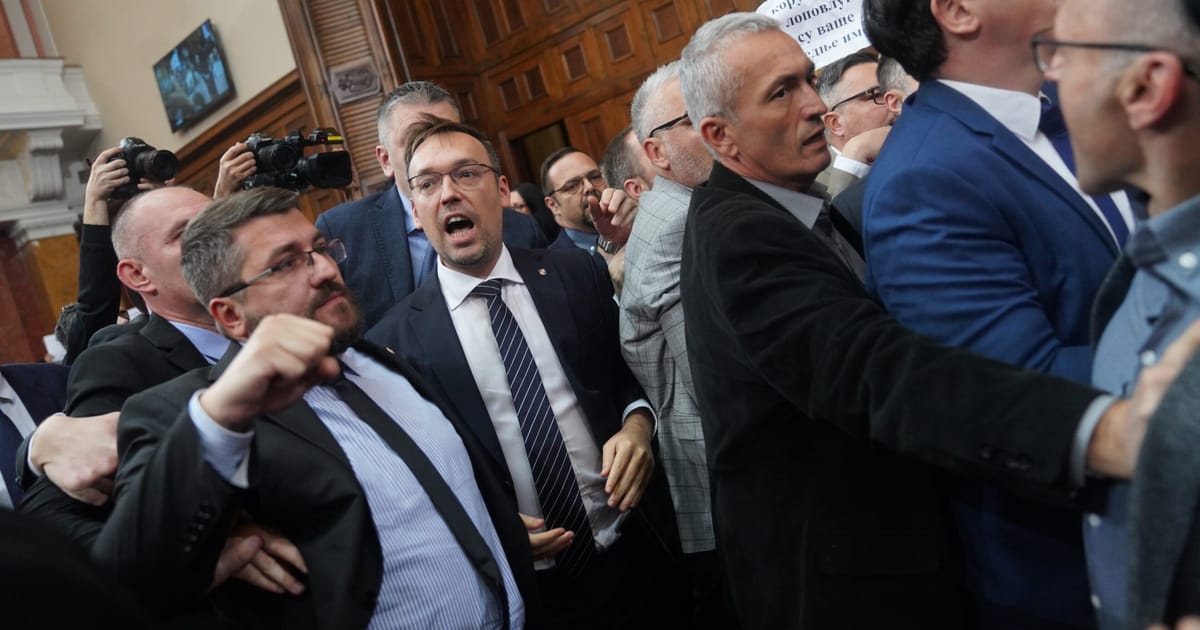 Serbian Parliament Erupts in Chaos Over Deadly Station Collapse