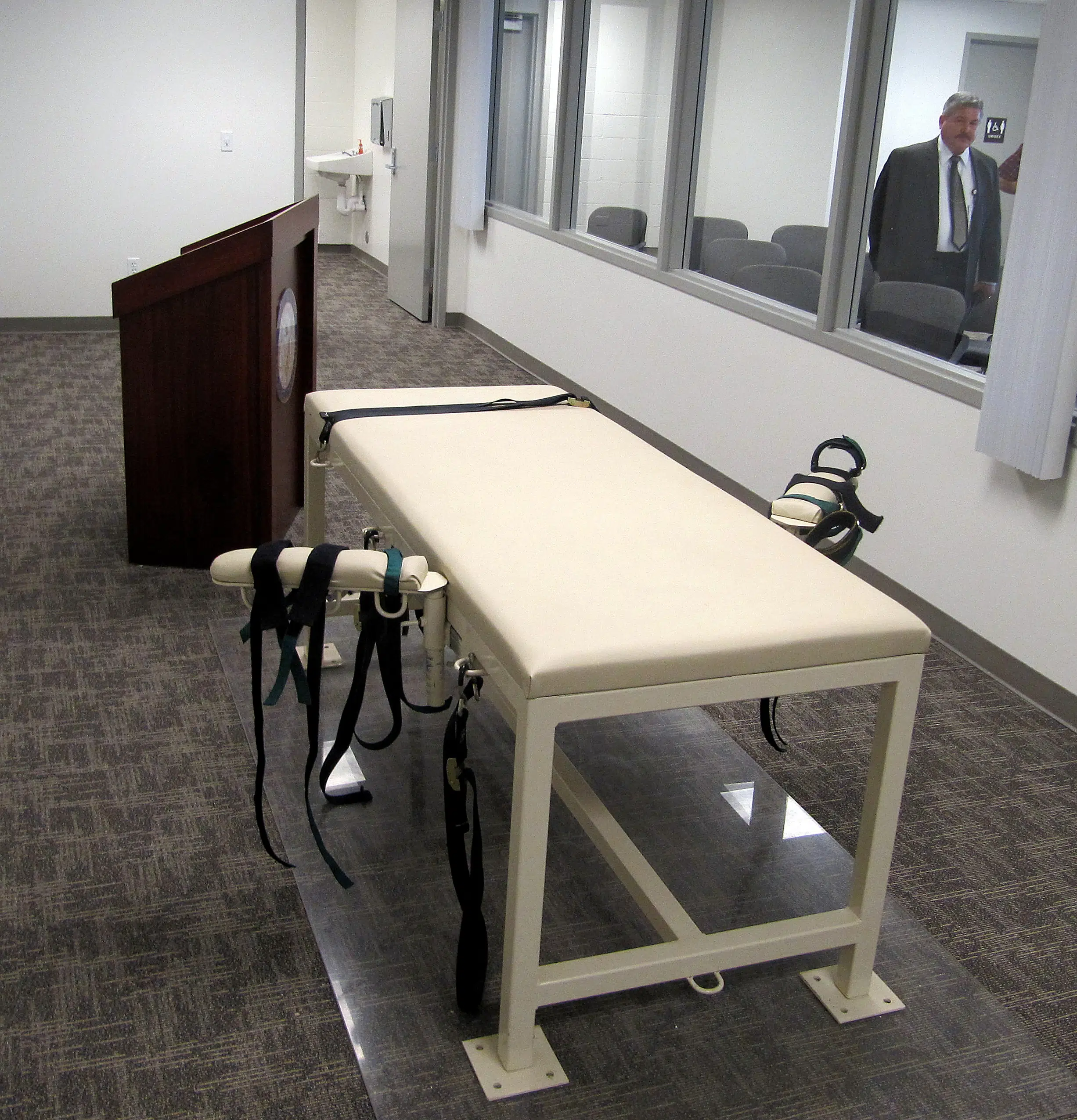 Idaho approves firing-squad executions in limited cases.
