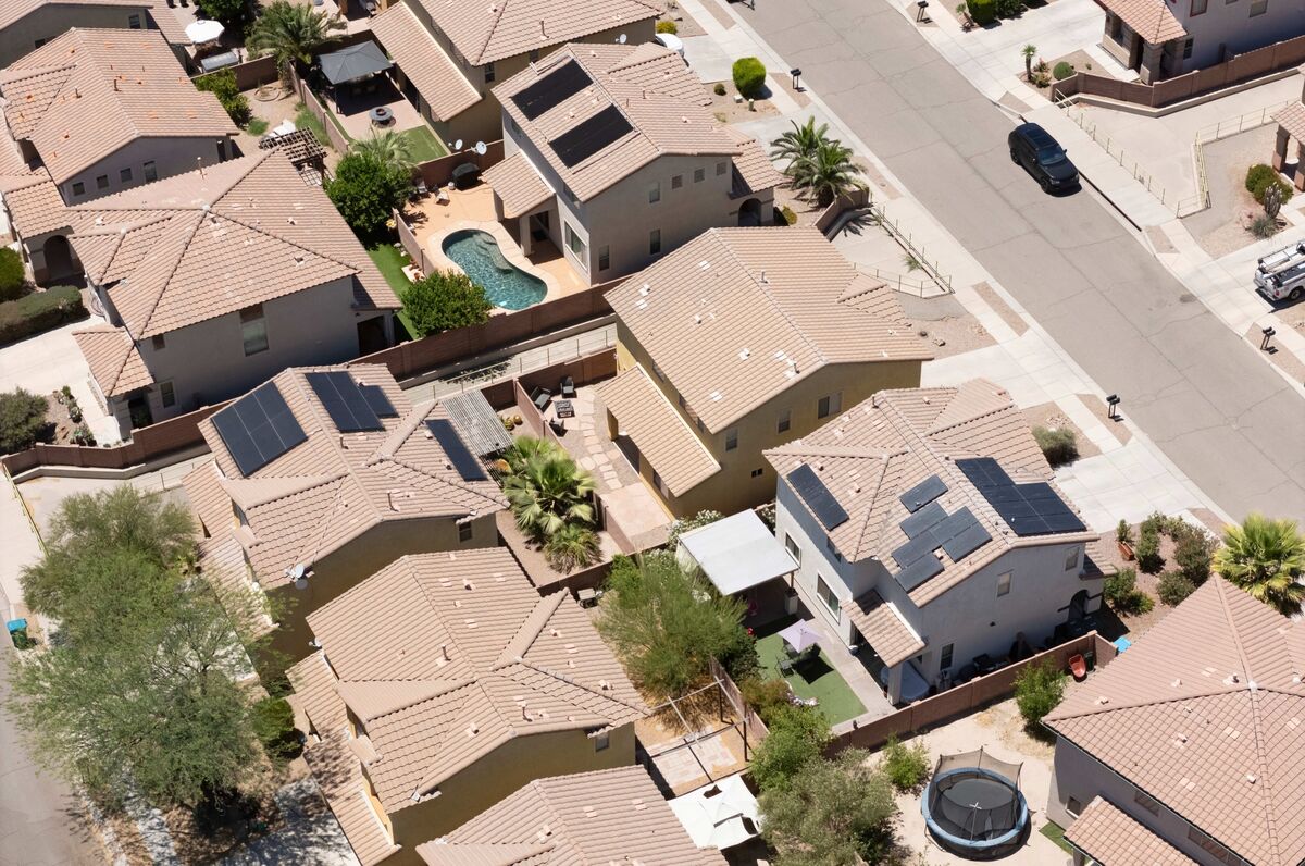 Featured image for Upcoming Changes to Solar Incentives and Costs in 2026