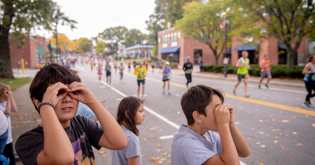 Featured image for "2023 Boston Marathon: Record-holders and Thousands of Participants Ready for Race Day"