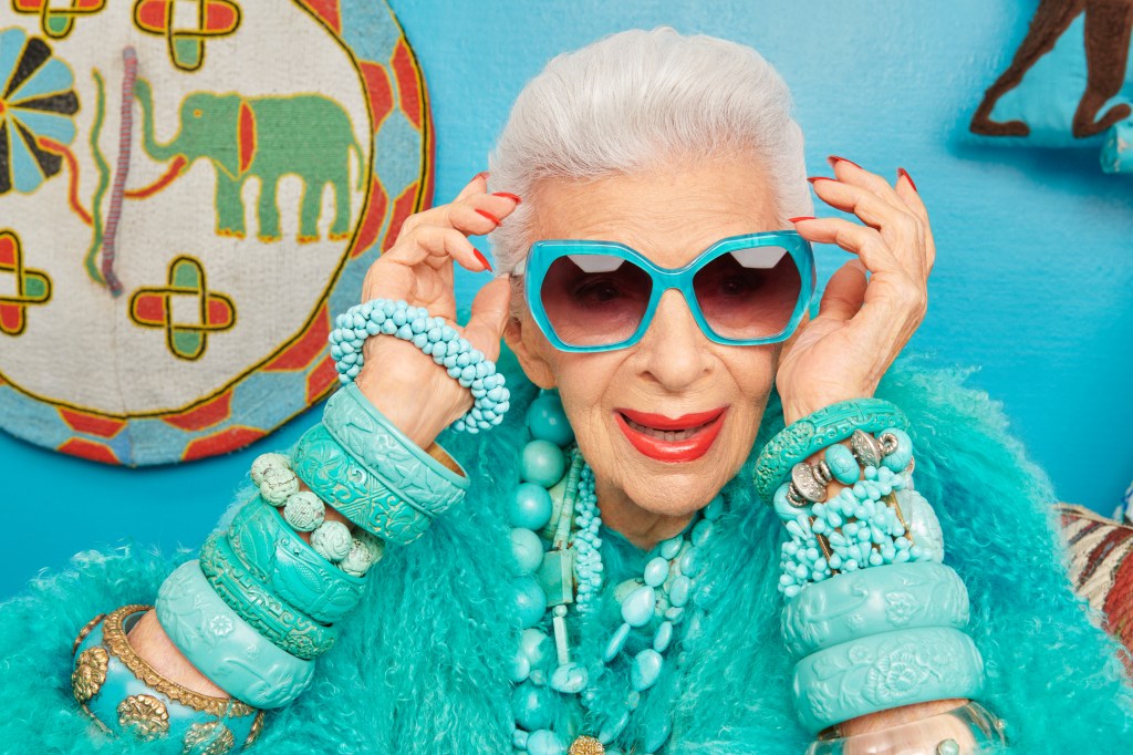 Featured image for "Fashion Icon Iris Apfel Passes Away at 102"